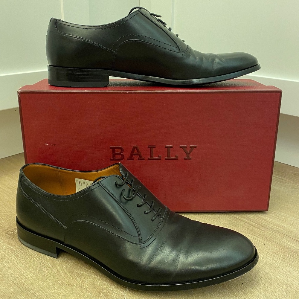 Bally Wedmer Lace Up Black Leather Loafers